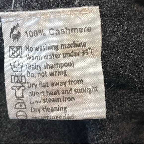 Cashmere Boutique 100% Cashmere Vest Men’s Size XL Charcoal Grey V-Neck Gray - Picture 5 of 5